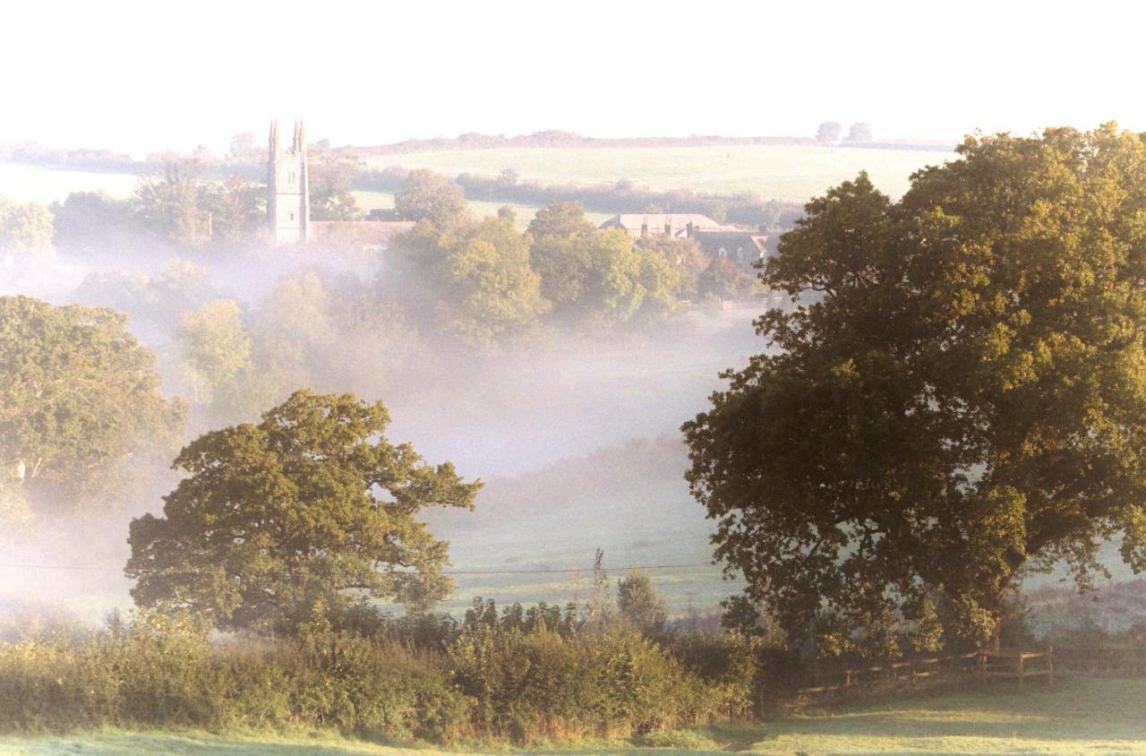 Devon Country Paradise Тависток Екстериор снимка